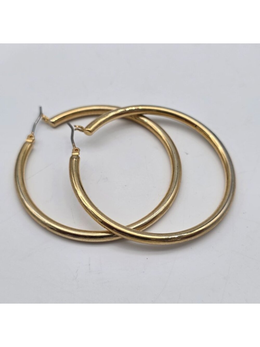 Gold-Tone Medium Hoop Earrings Classic Style For Women